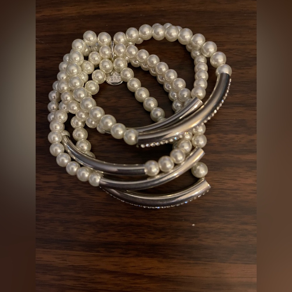 Chicos pearl stretch bracelet c1500